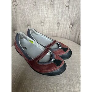 Ahnu Womens Burgundy Nubuck Leather Mary Jane Flats Sporty Comfort Shoes Sz 10.5